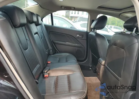 2010 Ford Fusion Sport from USA, damaged, VIN 3FAHP0DCXAR194322